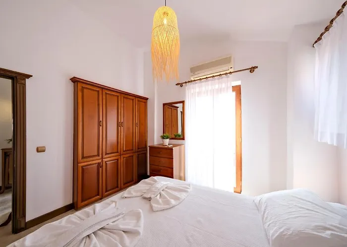 ヴィラ Aka オルデニズ